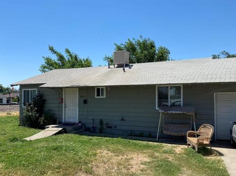 2405 R St, Merced, CA 95340 photo 1