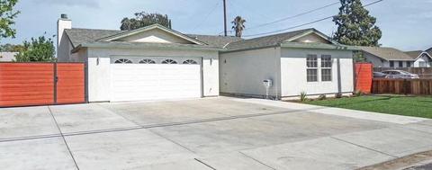 112 N Walnut, Manteca, CA 95337 photo 2