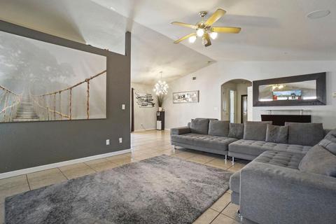 112 N Walnut, Manteca, CA 95337 photo 4