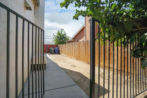 112 N Walnut, Manteca, CA 95337 photo 38