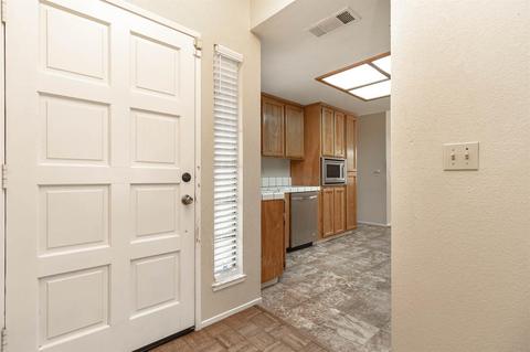 1602 Charlottesville Ln, Ceres, CA 95307 photo 5