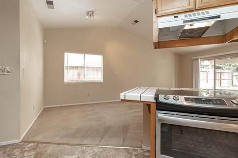 1602 Charlottesville Ln, Ceres, CA 95307 photo 13