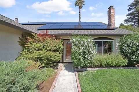 855 Lawn Ct, Tracy, CA 95376 photo 3