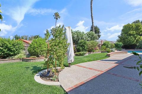 855 Lawn Ct, Tracy, CA 95376 photo 7