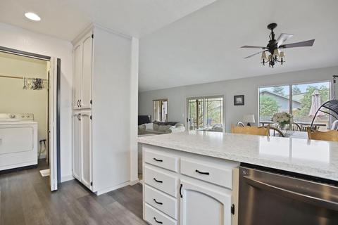529 S Cheri Ct, Ripon, CA 95366 photo 15