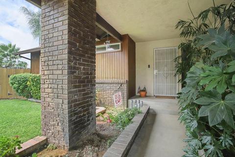 529 S Cheri Ct, Ripon, CA 95366 photo 4