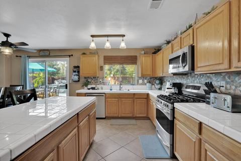 399 Cose Ln, Tracy, CA 95377 photo 17