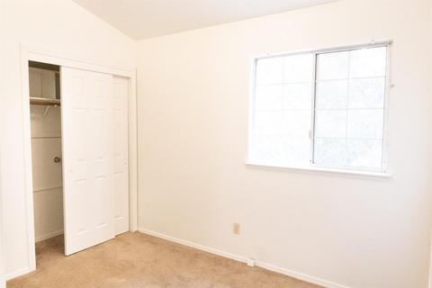 8608 Oakenshield, Antelope, CA 95843 photo 17