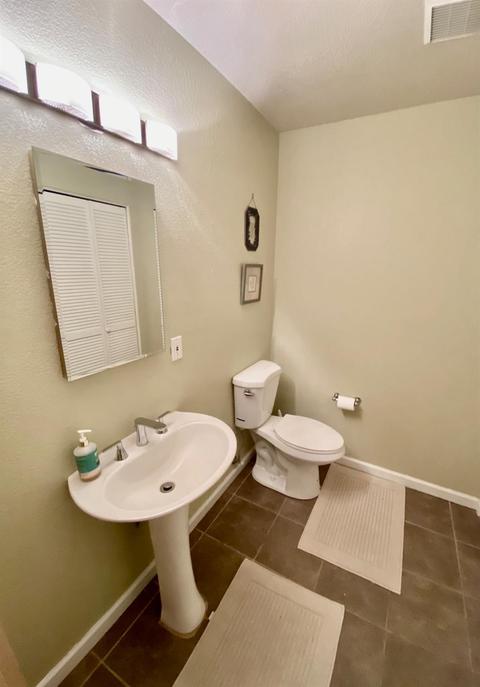 5207 Arden Way, Carmichael, CA 95608 photo 14