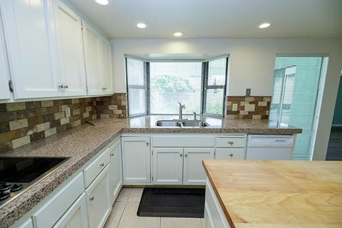 3617 Piccadilly Ct, Modesto, CA 95356 photo 8