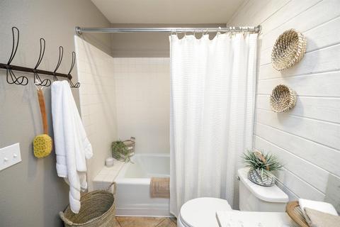 1801 Edgebrook Dr #B, Modesto, CA 95354 photo 39