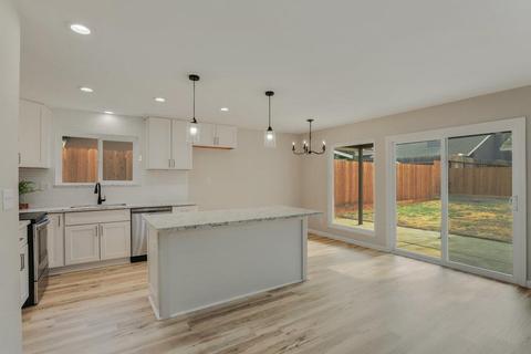 1500 Radcliffe Ave, Modesto, CA 95358 photo 12