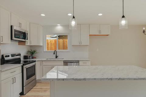 1500 Radcliffe Ave, Modesto, CA 95358 photo 16
