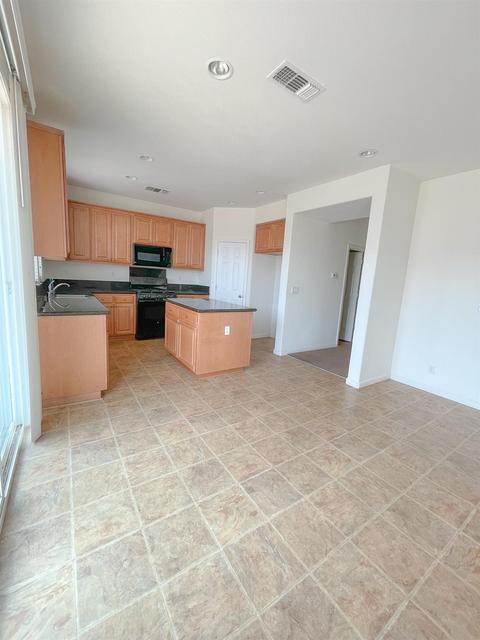 9391 Vintner Cir, Patterson, CA 95363 photo 13