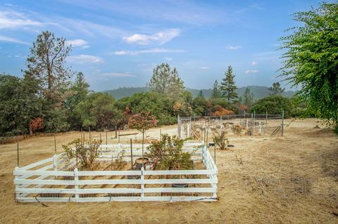 12176 Gilham Ct, Grass Valley, CA 95949 photo 6
