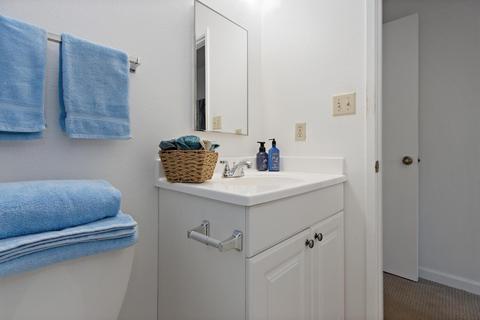 704 Barcelona Ave, Davis, CA 95616 photo 12