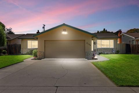 2132 Jackson St, Lodi, CA 95242 photo 3