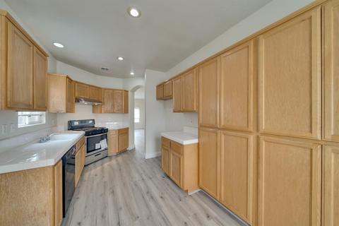 2413 Maestro Way, Modesto, CA 95355 photo 5