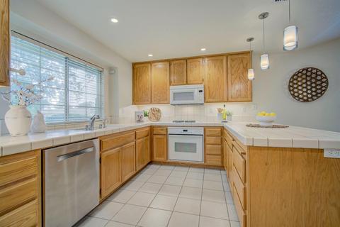100 Laquart Ct, Folsom, CA 95630 photo 12