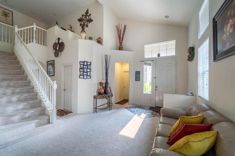 13043 Spar St, Lathrop, CA 95330 photo 9