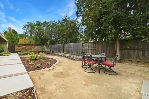 228 Ipanema Pl, Davis, CA 95616 photo 32