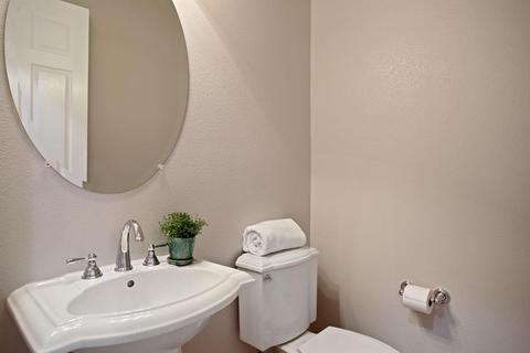 1216 Maple Leaf Ct, Manteca, CA 95336 photo 29