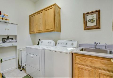 2831 Springfield Dr, Rocklin, CA 95765 photo 25