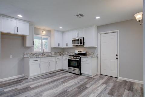 1512 Lorry Ave, Modesto, CA 95355 photo 8