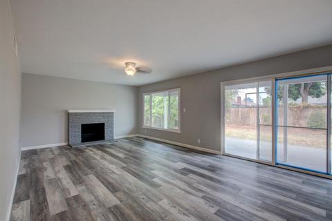 1512 Lorry Ave, Modesto, CA 95355 photo 14