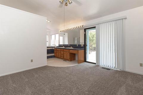 1140 Rose Ave, Modesto, CA 95355 photo 23