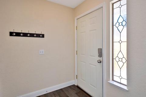 5645 Mapleridge Ct, Rocklin, CA 95677 photo 7