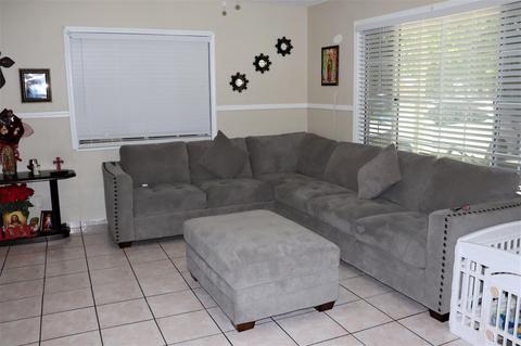 1502 Pelton Ave, Modesto, CA 95351 photo 3