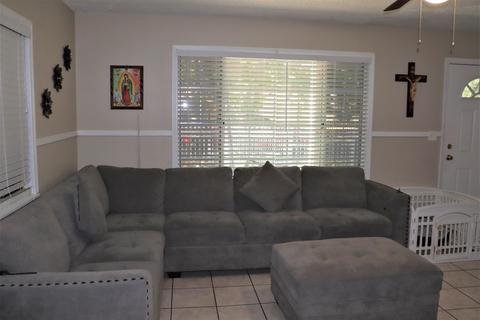 1502 Pelton Ave, Modesto, CA 95351 photo 4