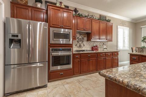 3305 Yerington Ct, Modesto, CA 95355 photo 9