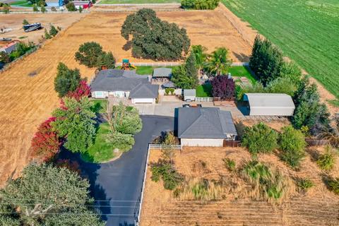 10093 Davis Rd, Wilton, CA 95693 photo 4
