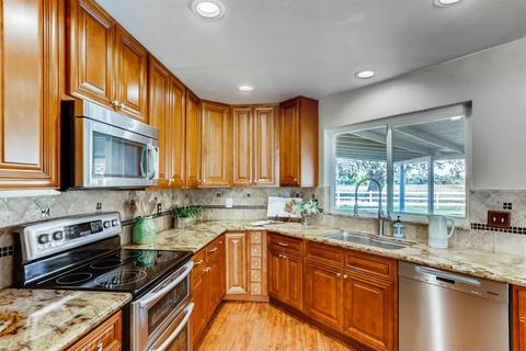 10093 Davis Rd, Wilton, CA 95693 photo 14