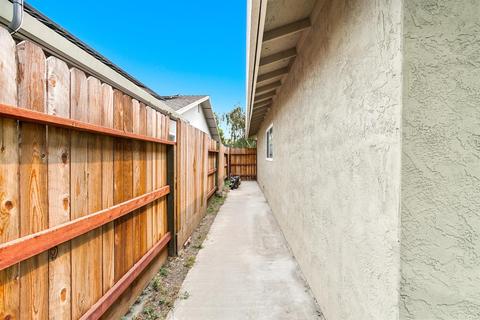327 Pecan, Ripon, CA 95366 photo 30