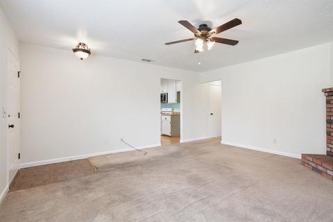 327 Pecan, Ripon, CA 95366 photo 9
