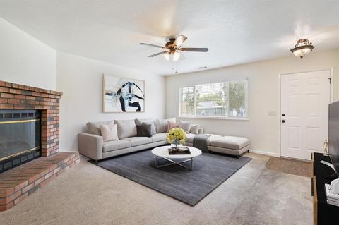 327 Pecan, Ripon, CA 95366 photo 2
