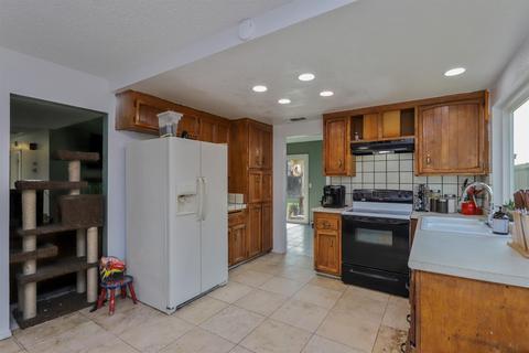 3536 Longbridge Dr, Modesto, CA 95356 photo 13