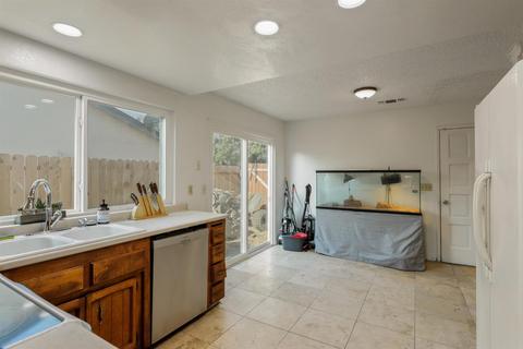 3536 Longbridge Dr, Modesto, CA 95356 photo 11