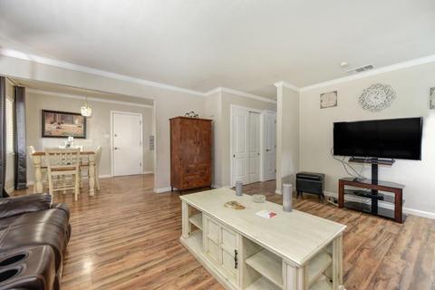 5729 Palm Ave, Sacramento, CA 95841 photo 2