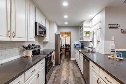 1459 Timber Ln, Manteca, CA 95336 photo 9