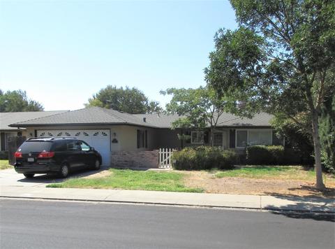 1917 Ortega Dr, Modesto, CA 95355 photo 1
