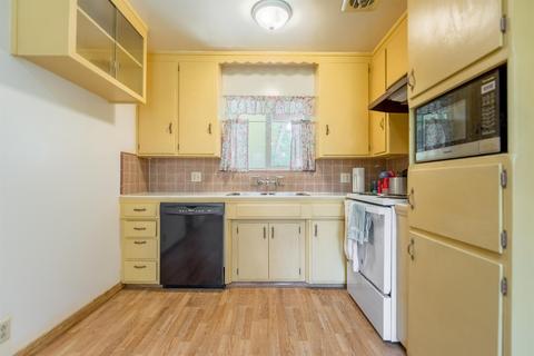 2217 Cornwell Ave, Modesto, CA 95350 photo 15