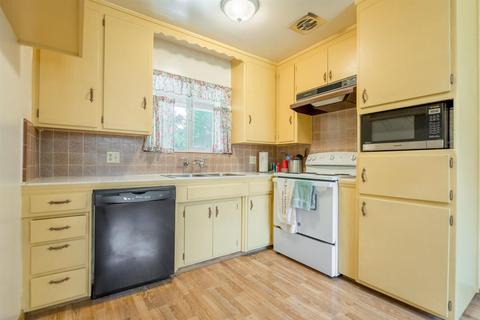 2217 Cornwell Ave, Modesto, CA 95350 photo 16