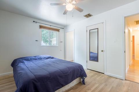 2217 Cornwell Ave, Modesto, CA 95350 photo 5