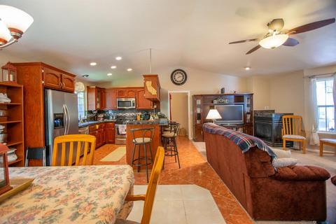 2409 Empress Ln, Placerville, CA 95667 photo 6