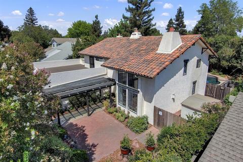 1435 Marina Cir, Davis, CA 95616 photo 3