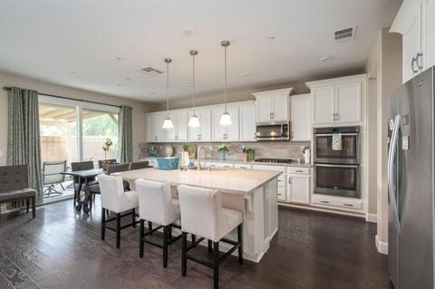 1046 Lavender St, Manteca, CA 95337 photo 17